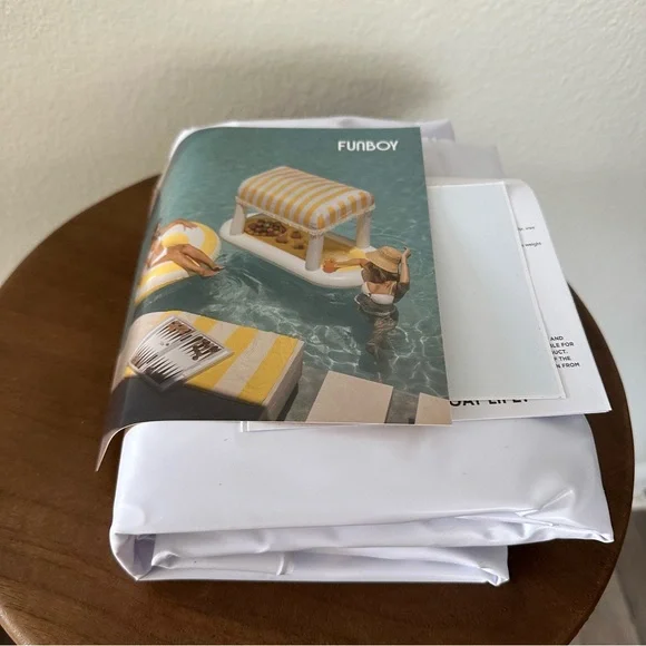 Funboy Cloud Drink Holder - Picture 5 of 6